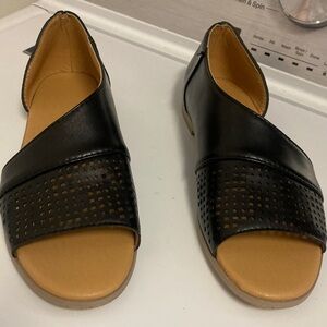 Chic Black Women's Sandals